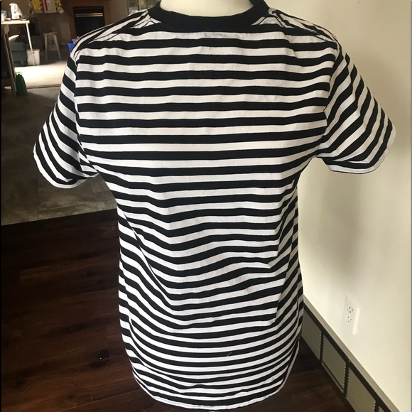 Striped t-shirt - Picture 2 of 2